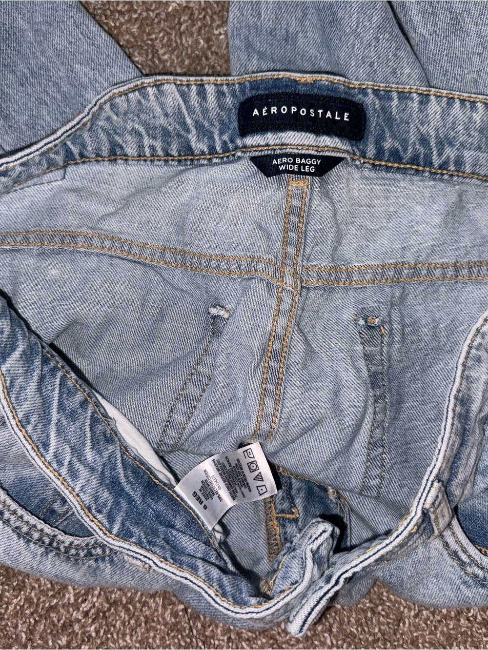 Aeropostale Baggy Light Blue Distressed Wide-Leg Jeans - Picture 5 of 8